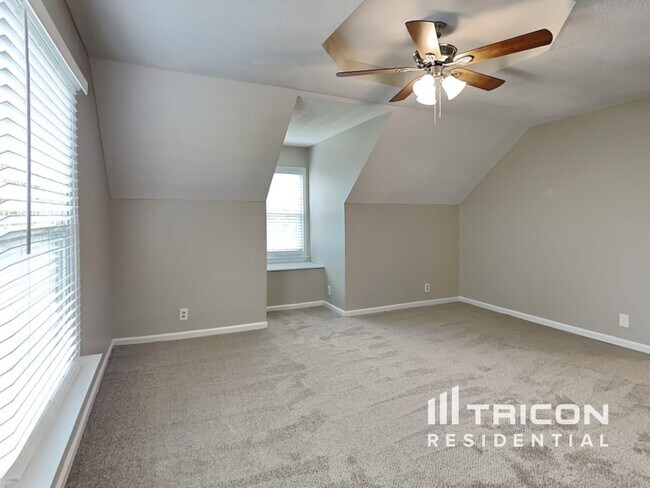 Building Photo - 2103 Winthorne Ln