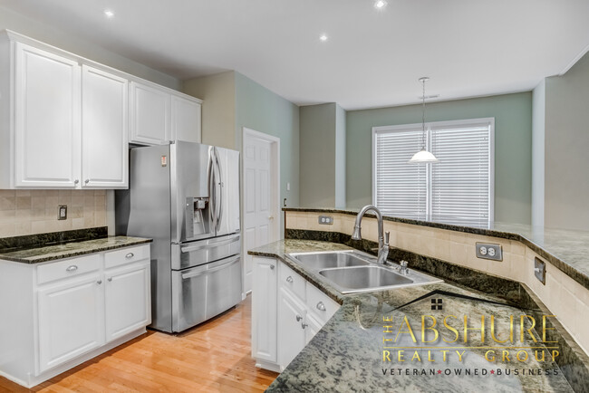 Building Photo - 9028 Stoney Run Dr