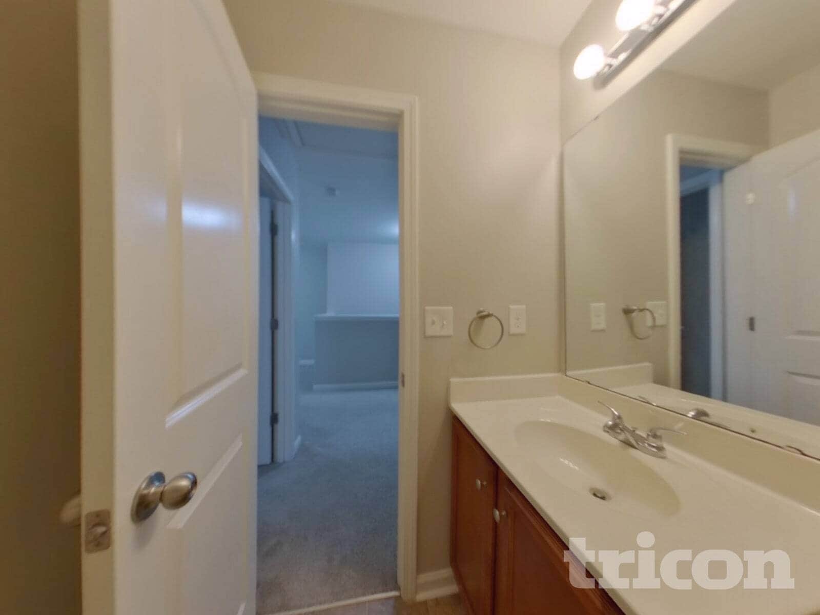 Building Photo - 103 Nora Dr