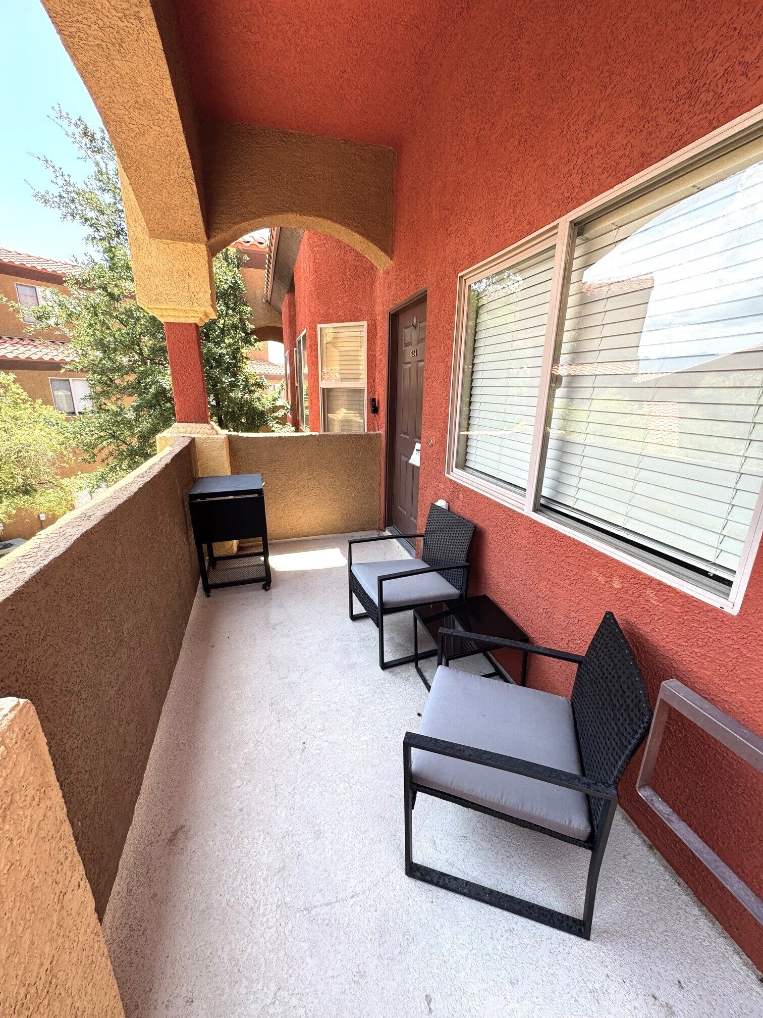 Building Photo - 890 Kitty Hawk Dr