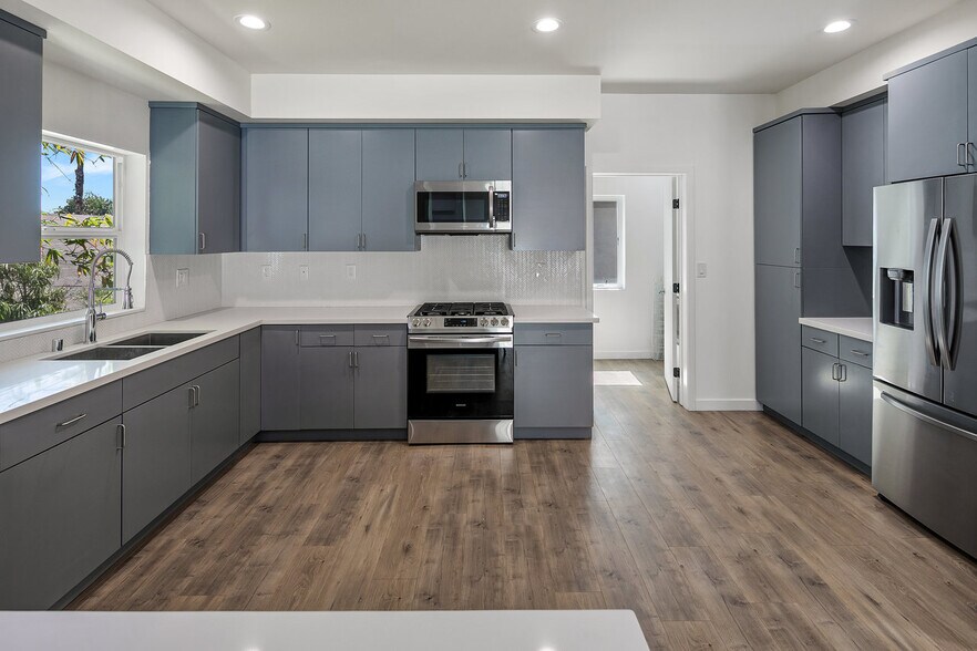 Building Photo - 6611 Leland Way