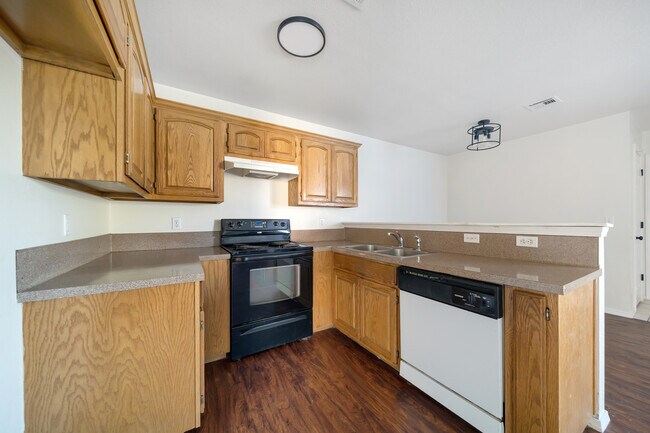 Building Photo - 11215 N 112th East Ave