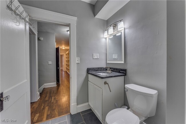 Building Photo - 9711 Clifton Blvd