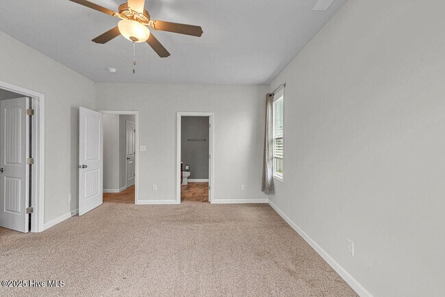 Building Photo - 305 Otis Cv Ln