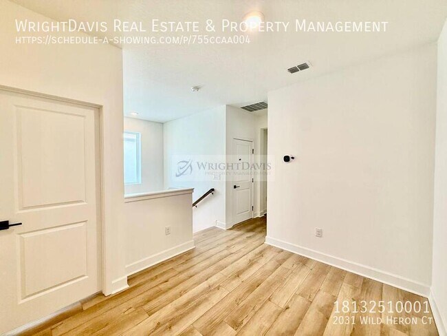 Building Photo - 2031 Wild Heron Ct