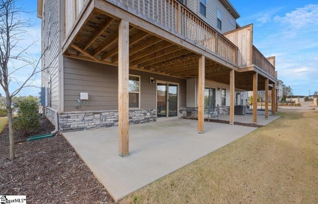 Building Photo - 9 Eagle Wood Dr