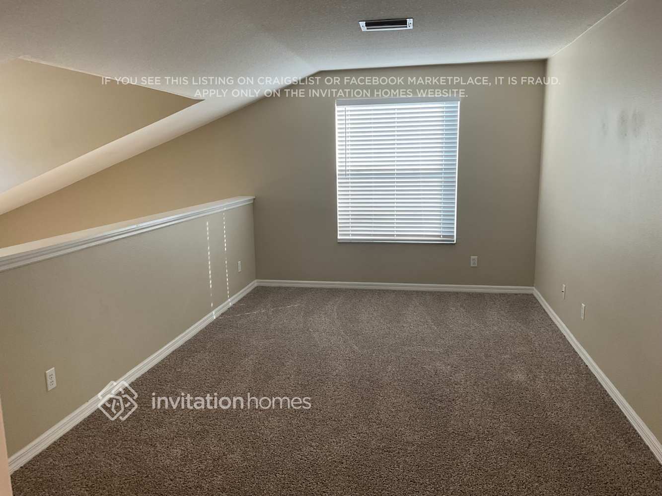 Building Photo - 1215 Lake Shore Ranch Dr