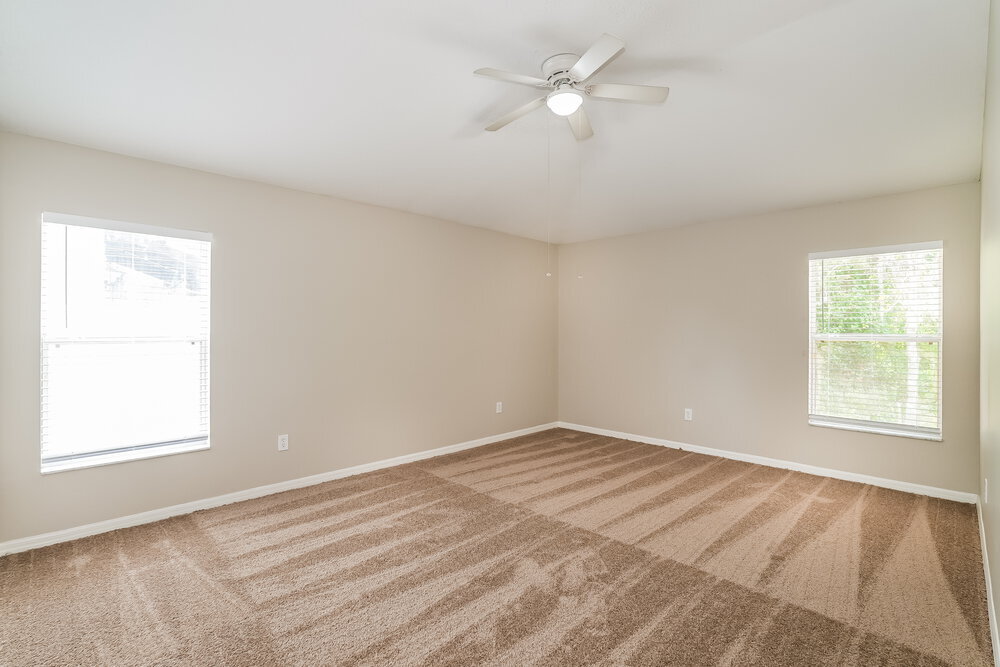 Building Photo - 15724 Cedar Elm Terrace