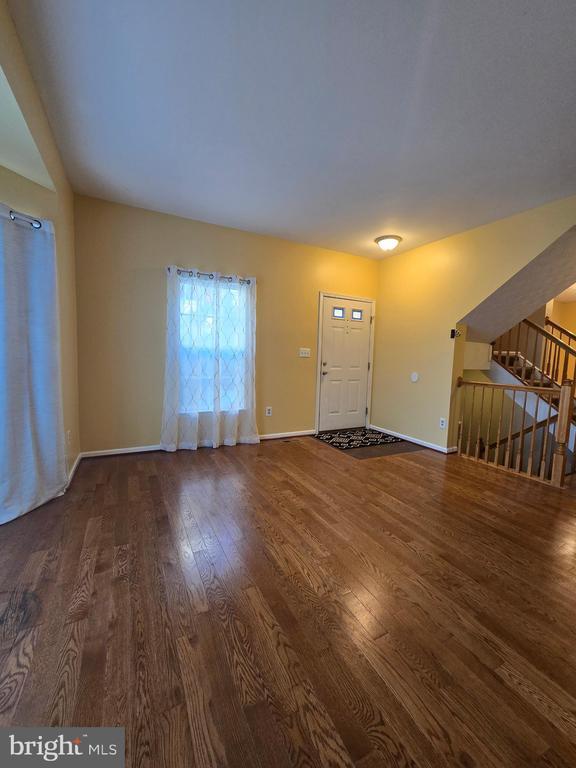 Building Photo - 160 Leeds Creek Cir