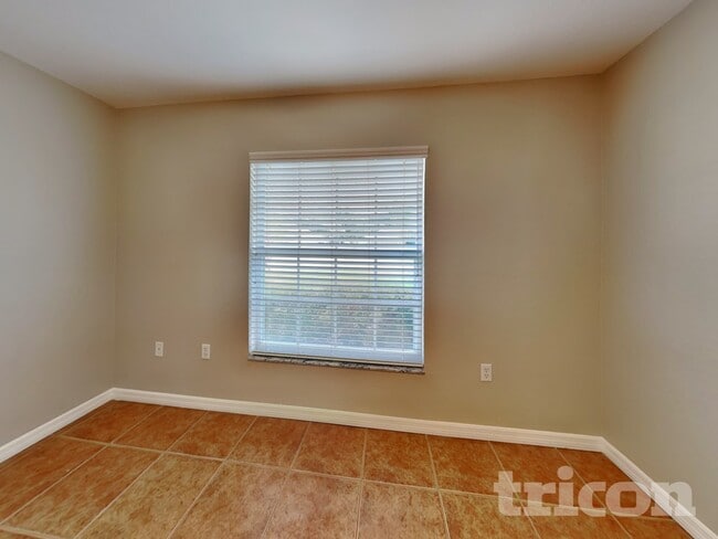 Building Photo - 6001 White Tail Loop