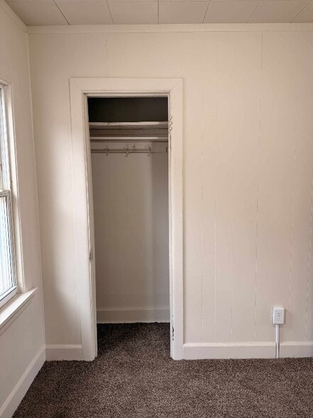 Building Photo - 4549 3rd St