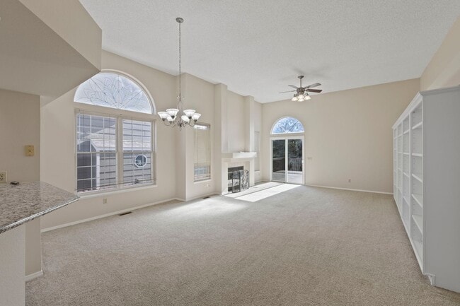 Building Photo - BRIGHT & UPDATED RANCH-STYLE HOME in D-20