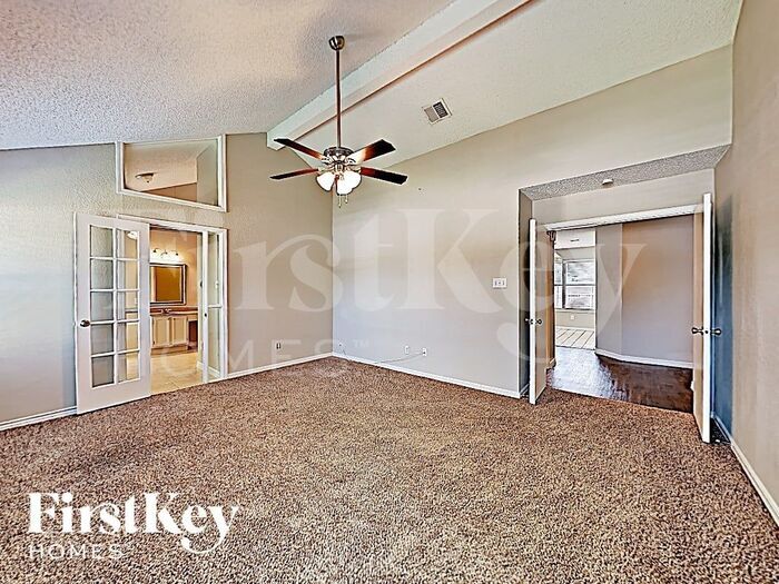 Building Photo - 6001 Ponderosa Trail Ct