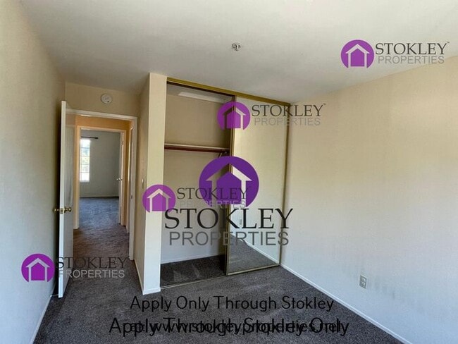 Building Photo - 5003 Hiller Ln
