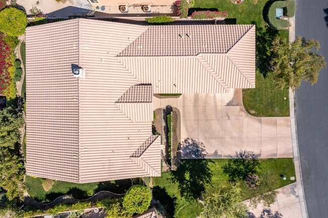 Building Photo - 45607 Pelican Hill Ct