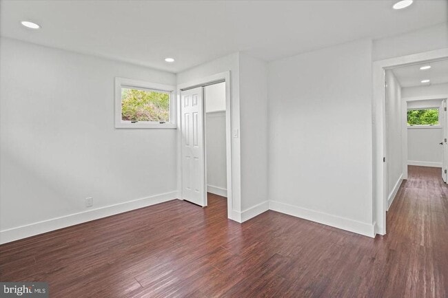 Building Photo - 750 Tydings Rd