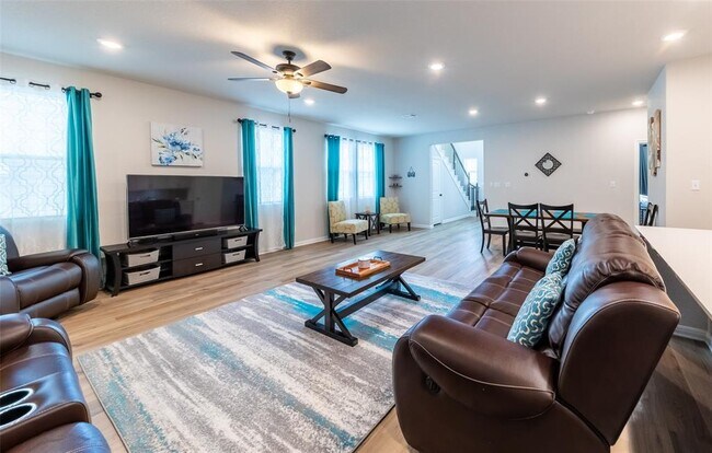 Building Photo - 2440 Berryville Ln