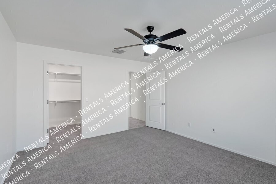 Building Photo - 8755 E Stone Meadow Cir