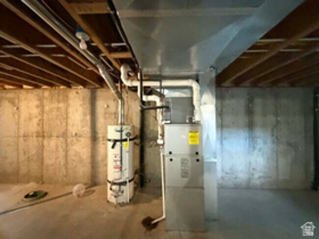 Building Photo - 2095 W 4100 N
