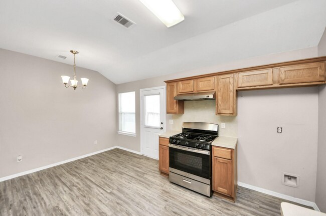 Building Photo - 24311 Hard Wood Dr