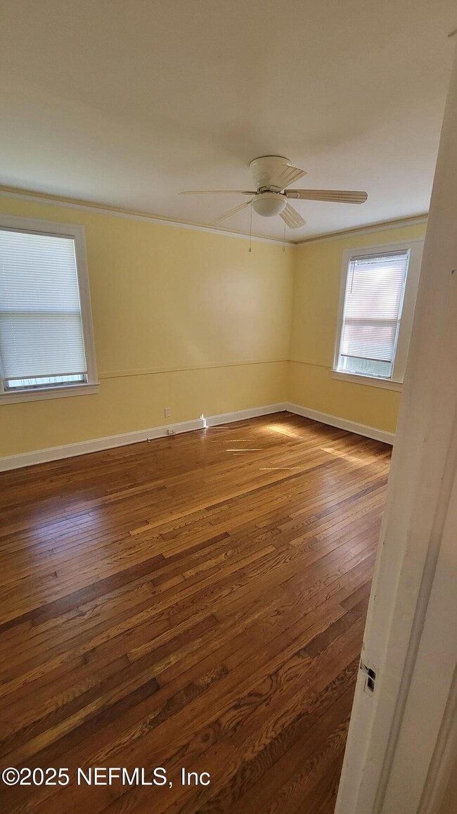 Building Photo - 2141 Belote Pl