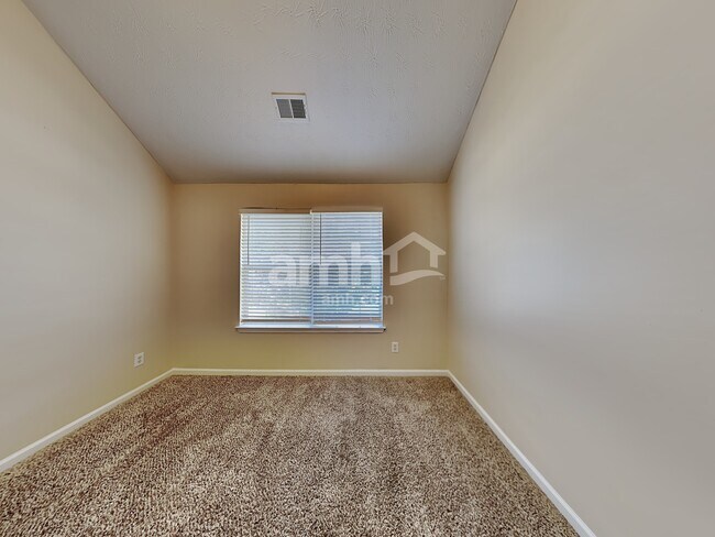 Building Photo - 1140 Ivey Lane