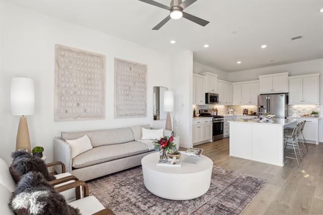 Building Photo - 15832 Millwood Trl