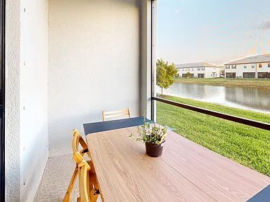 Building Photo - 15126 Sunny Day Dr