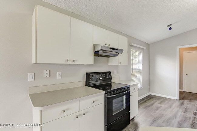 Building Photo - 1273 Brumpton Pl