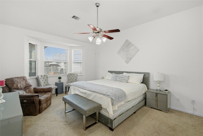 Building Photo - 2527 Cold River Dr