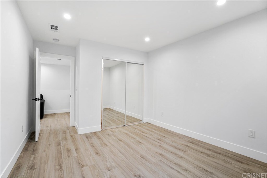 Building Photo - 18060 W Oxnard St