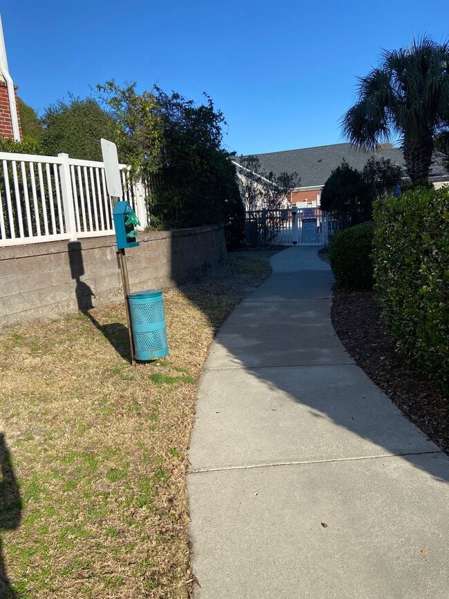 Building Photo - Beautiful Property in Bellingham Park!