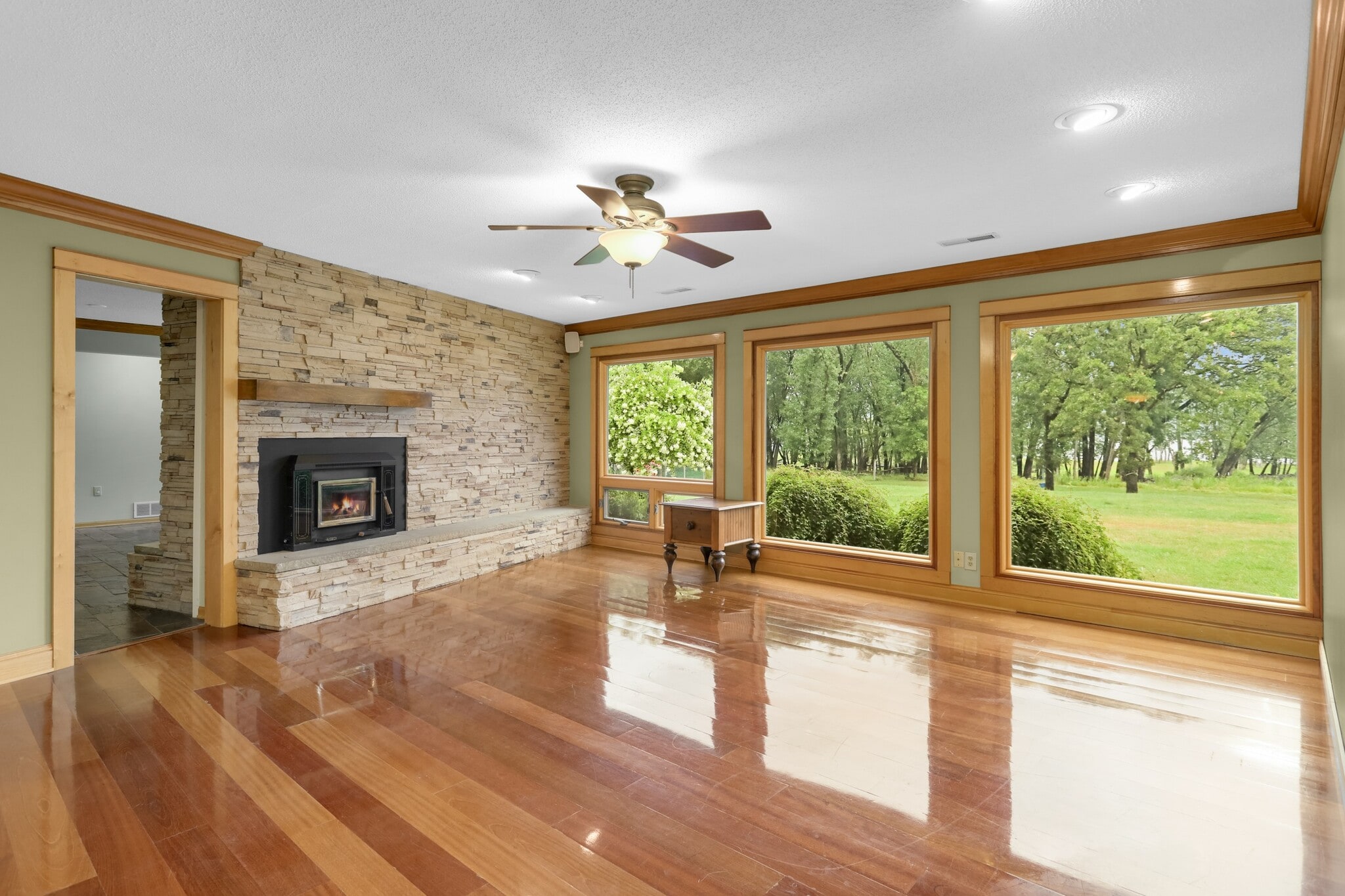 Living room - 19 Point Rd