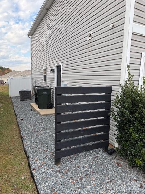 Building Photo - 673 Nannyberry Ln