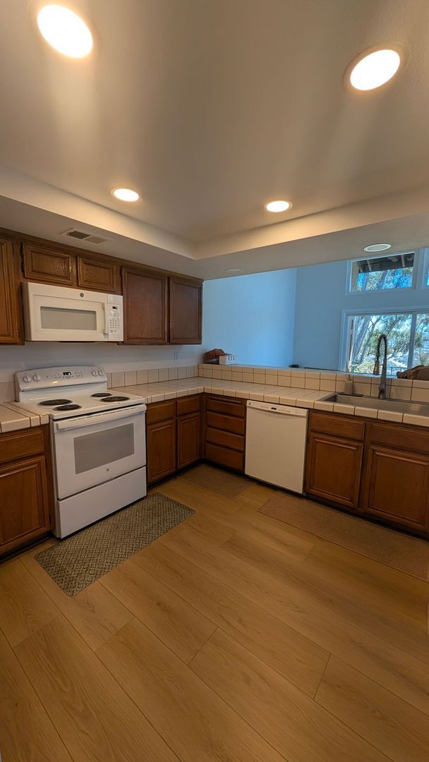Building Photo - 11485 Cascada Way