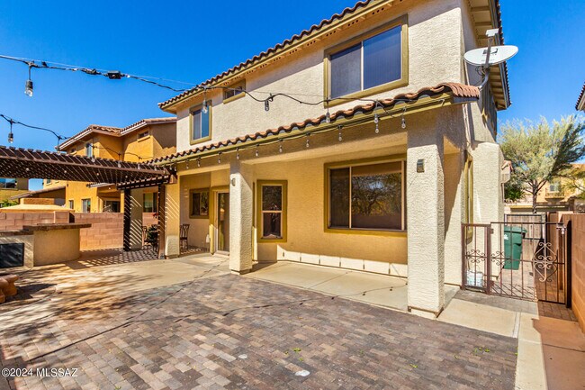 Building Photo - 1599 W Homecoming Way