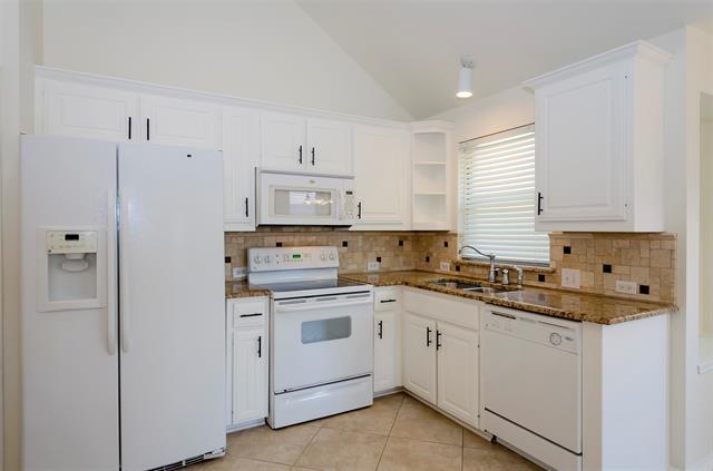 Building Photo - 7936 Lancelot Rd