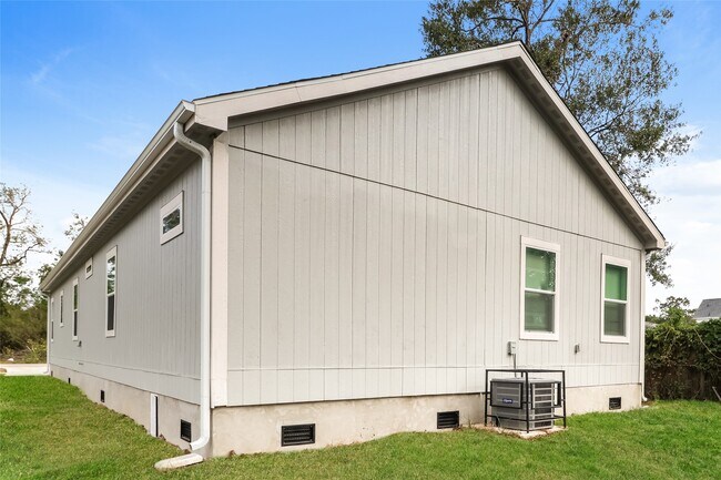 Building Photo - 7909 Record St