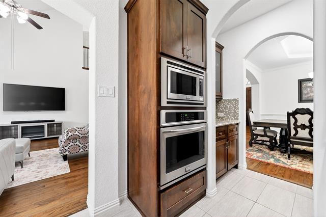 Building Photo - 12305 Belmeade Dr