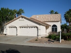Building Photo - COMING SOON NEAR DOWNTOWN CHANDLER WITH 3 CAR GARAGE!!!
