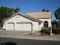 Building Photo - COMING SOON NEAR DOWNTOWN CHANDLER WITH 3 CAR GARAGE!!!