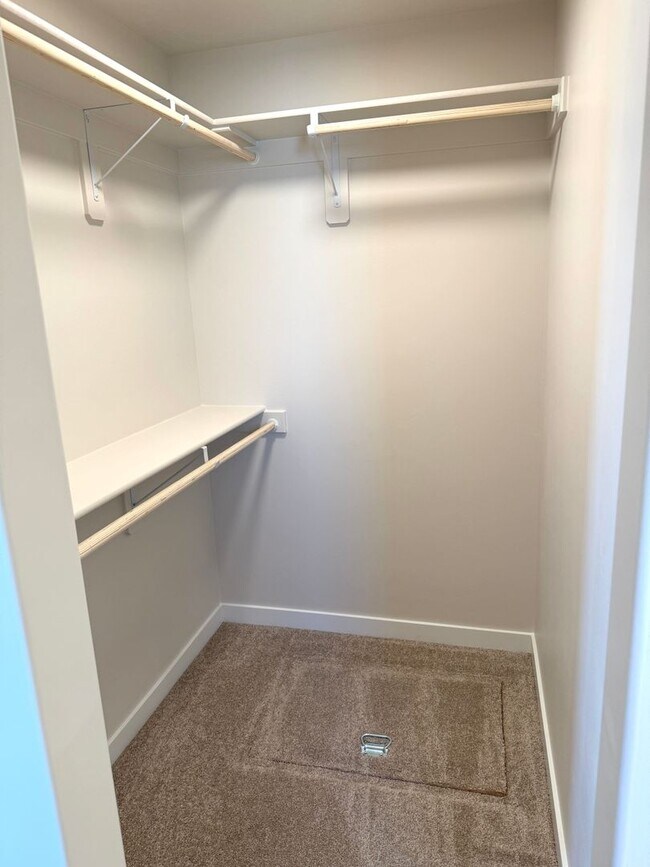 Building Photo - Newly Built 3-Bedroom with Fenced Back Yard