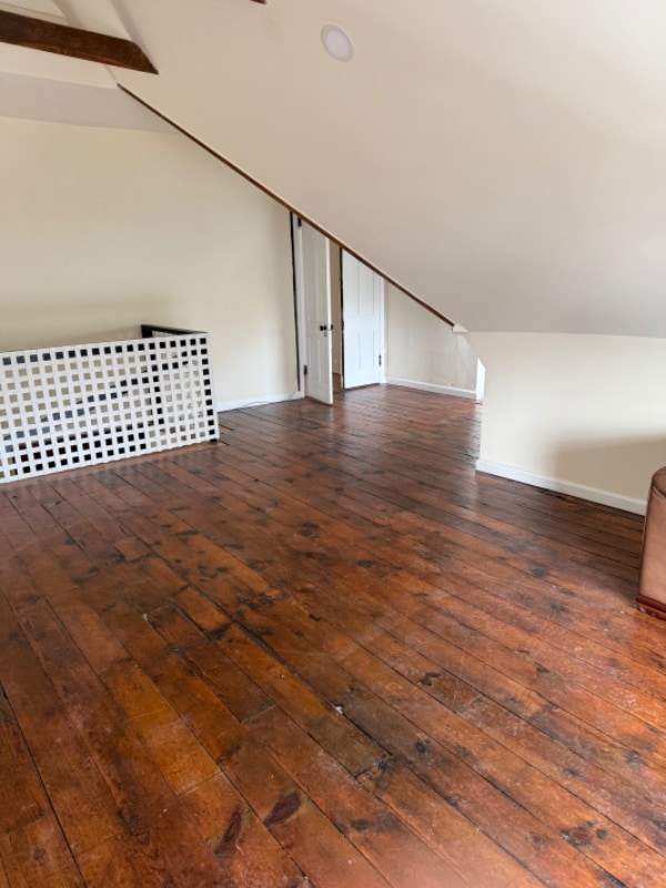 Building Photo - 111 Sycamore Ave