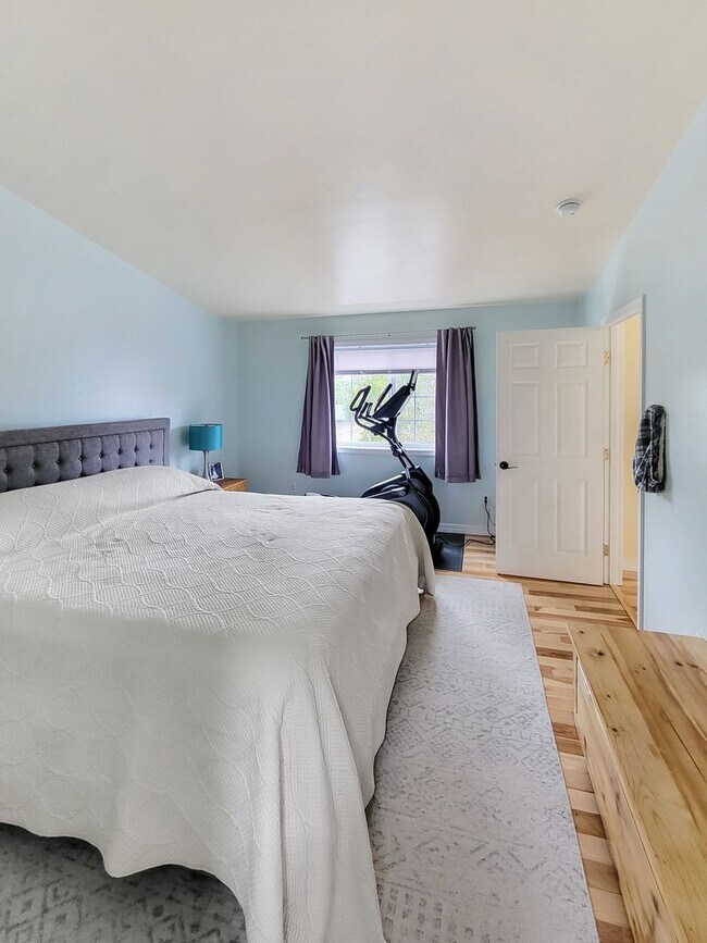 Building Photo - Beautiful N Bennett Street Home ****COMING SOON****