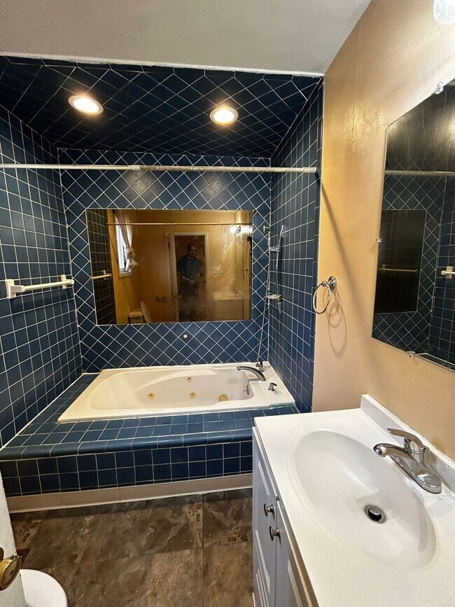 Building Photo - 133 Liberty St