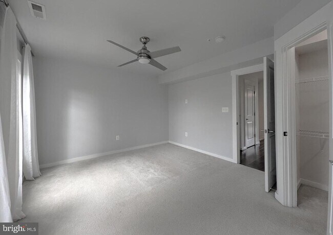 Building Photo - 22447 Verde Gate Terrace