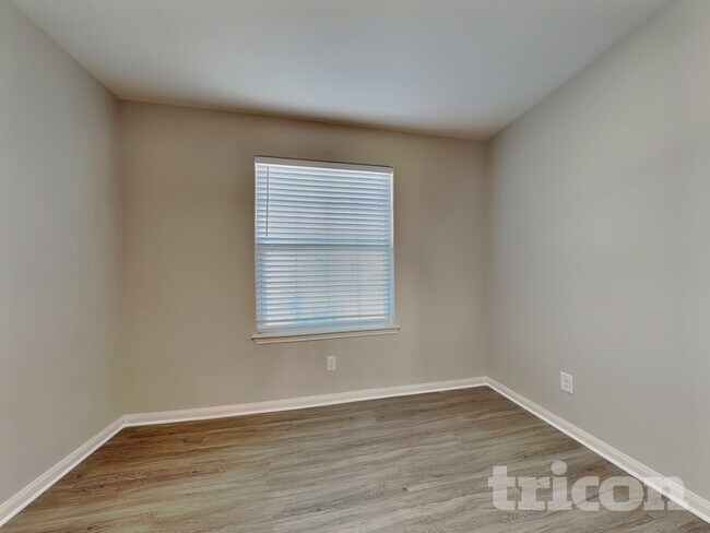 Building Photo - 2918 Gastonian Mills