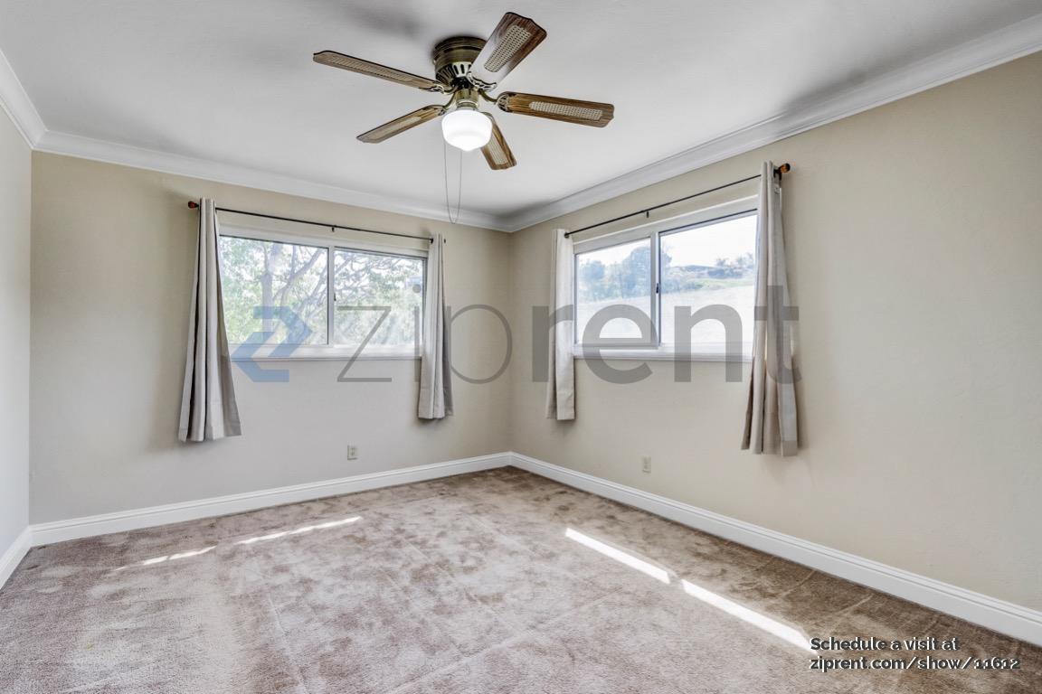 Building Photo - 4195 Brookside Dr