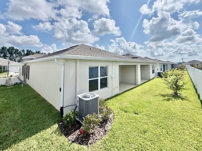 Building Photo - 507 Voltaire Dr