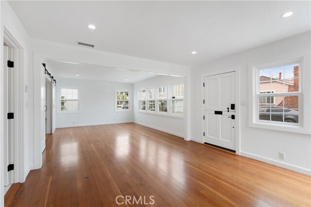 Building Photo - 227 Coral Ave
